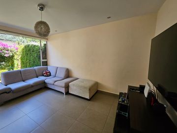 Cumbaya, Venta Casa Adosada a un Solo Lado, Junto a La Vieja Hacienda
