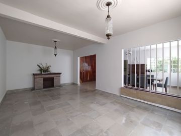 Casa en Venta con 2 departamentos, Cerca Metro Potrero, Col Guadalupe Insurgentes, Gustavo A. Madero CDMX
