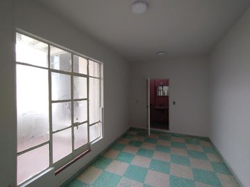 Casa en Venta con 2 departamentos, Cerca Metro Potrero, Col Guadalupe Insurgentes, Gustavo A. Madero CDMX