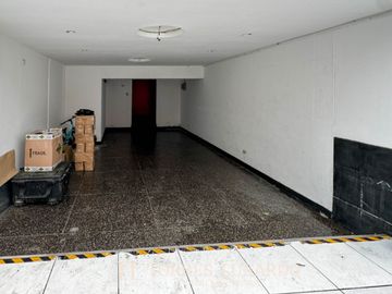 OCASIÓN VENTA DE CASA DE 3 PISOS 180M2 DE TERRENO CON LOCAL COMERCIAL  EN PUEBLO LIBRE