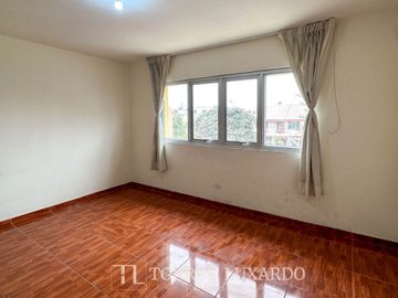 OCASIÓN VENTA DE CASA DE 3 PISOS 180M2 DE TERRENO CON LOCAL COMERCIAL  EN PUEBLO LIBRE