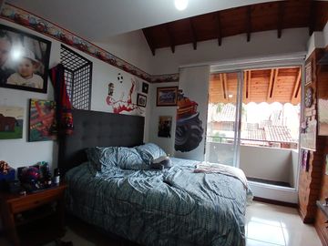 VENTA DE CASA SECTOR AVENIDA SUR