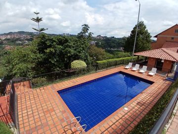 VENTA DE CASA SECTOR AVENIDA SUR