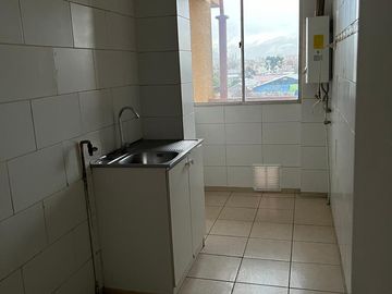 COMODO DEPARTAMENTO UBICADO EN QUINTA NORMAL , 3D , 1B , BODEGA