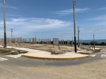 REMATO TERRENO CON UNA ESPECTACULAR VISTA AL MAR EN URB. SOL DE TRUJILLO  ETAPA  I