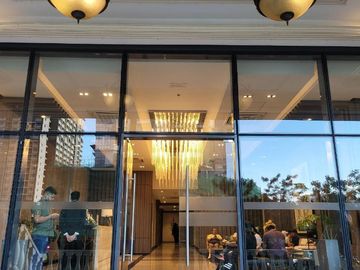 FOR SALE: 2 Bedroom Unit in Uptown Parksuites Tower 1, BGC