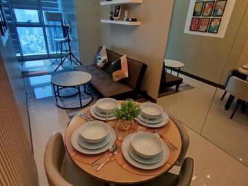 FOR SALE: 2 Bedroom Unit in Uptown Parksuites Tower 1, BGC