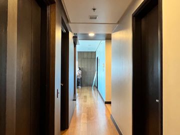 FOR SALE: Fully Furnished  3BR with balcony in The Residences at Greenbelt Makati!