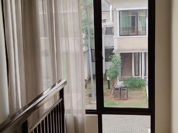 Disewakan Rumah Ilustria The Eminent BSD City Tangerang Fully Furnished Siap Huni