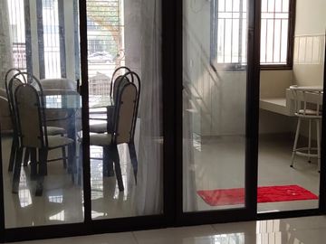 Disewakan Rumah Ilustria The Eminent BSD City Tangerang Fully Furnished Siap Huni