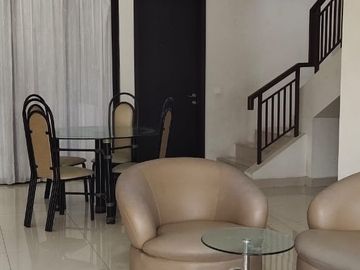 Disewakan Rumah Ilustria The Eminent BSD City Tangerang Fully Furnished Siap Huni