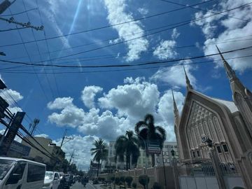 FOR SALE! 370 sqm Double Corner Building at Tagapo, Sta Rosa Laguna