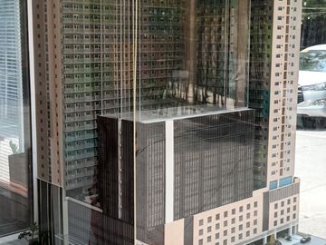 Spacious 2 Bedroom Condo Unit w/Balcony for Sale in Pasay City