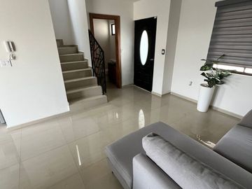EXCELENTE CASA 🏡 EN PACHUCA 3 RECAMARAS 2 BAÑOS TODO EN PRIVADA CON AMENIDADES Y METRO DE SEPARACIÓN!