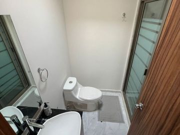 EXCELENTE CASA 🏡 EN PACHUCA 3 RECAMARAS 2 BAÑOS TODO EN PRIVADA CON AMENIDADES Y METRO DE SEPARACIÓN!