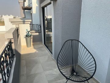 EXCELENTE CASA 🏡 EN PACHUCA 3 RECAMARAS 2 BAÑOS TODO EN PRIVADA CON AMENIDADES Y METRO DE SEPARACIÓN!