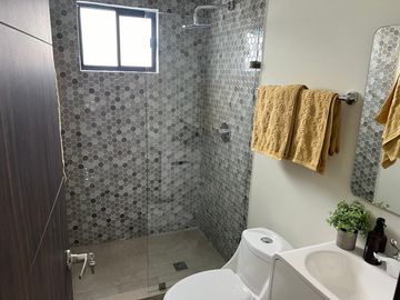 CASA  EN VENTA !!!!  EN PRIVADA EXCLUSIVA  CONOCE PACHUCA!