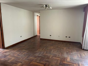 VENTA DE DEPARTAMENTO EN YANAHUARA