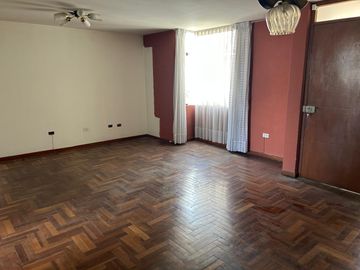 VENTA DE DEPARTAMENTO EN YANAHUARA