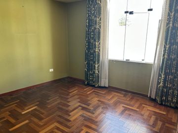 VENTA DE DEPARTAMENTO EN YANAHUARA