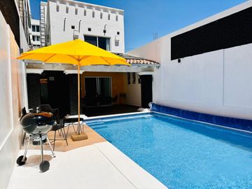 Renta CASA RINCONCITO DEL SOL con alberca súper equipada todos los servicios y bien ubicada en Tonatico EDOMEX