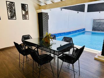 Renta CASA RINCONCITO DEL SOL con alberca súper equipada todos los servicios y bien ubicada en Tonatico EDOMEX