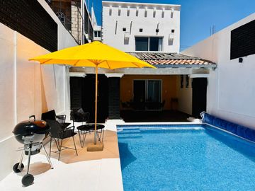 Renta CASA RINCONCITO DEL SOL con alberca súper equipada todos los servicios y bien ubicada en Tonatico EDOMEX