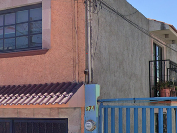 CASA EN VENTA EN SAN LUIS POTOSI, REMATE ADJUDICADO