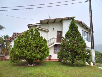 ESPECTACULAR FINCA EN VENTA