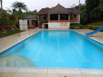ESPECTACULAR FINCA EN VENTA