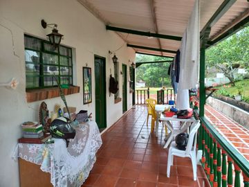 ESPECTACULAR FINCA EN VENTA
