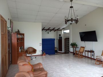 ESPECTACULAR FINCA EN VENTA