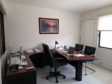 SE VENDE RESIDENCIA EN COSTA DE OROR CON ALBERCA