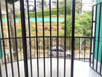 VENTA CASA MELENDEZ 3 PLANTAS INDEPENDIENTES SECTOR SUR