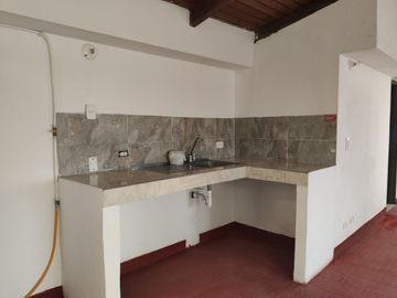 VENTA CASA MELENDEZ 3 PLANTAS INDEPENDIENTES SECTOR SUR