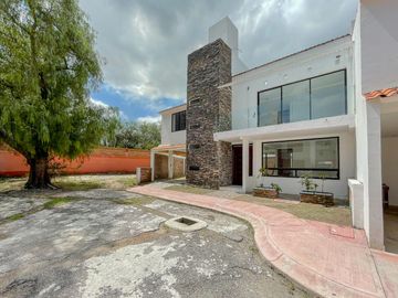 Casa en Venta, Fraccionamiento Quinta de Las Rosas. Tula de Allende, Hidalgo.