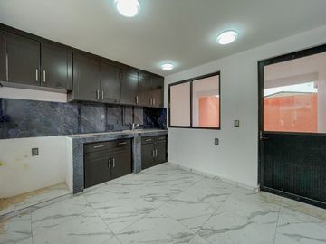 Casa en Venta, Fraccionamiento Quinta de Las Rosas. Tula de Allende, Hidalgo.