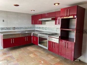 CASA EN VENTA EN PUEBLA, PUE, PRADOS AGUA AZUL, A DOS CUADRAS DE LA 11 SUR, CON OFICINA Y 3 RECÁMARAS