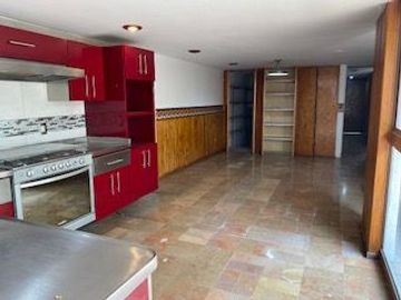 CASA EN VENTA EN PUEBLA, PUE, PRADOS AGUA AZUL, A DOS CUADRAS DE LA 11 SUR, CON OFICINA Y 3 RECÁMARAS