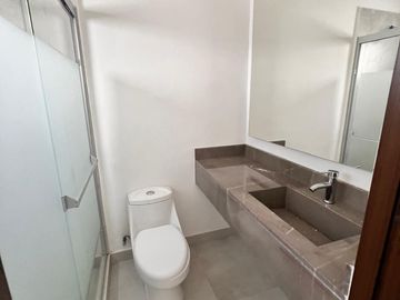 CASA EN RENTA EN ALTARES RESIDENCIAL EN SANTIAGO NUEVO LEON