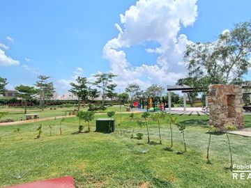 Casa de 3 recámaras en venta, en Privada Residencial con amenidades en Conkal, Yucatán - Entrega noviembre 2024