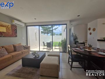 Casa de 3 recámaras en venta, en Privada Residencial con amenidades en Conkal, Yucatán - Entrega noviembre 2024