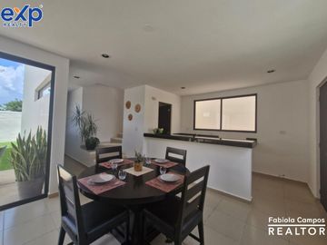 Casa de 3 recámaras en venta, en Privada Residencial con amenidades en Conkal, Yucatán - Entrega noviembre 2024