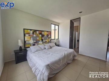 Casa de 3 recámaras en venta, en Privada Residencial con amenidades en Conkal, Yucatán - Entrega noviembre 2024