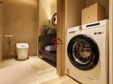 Arom Jomtien Condo For Sale 1 Bed 47 Sam. Foreigner Name