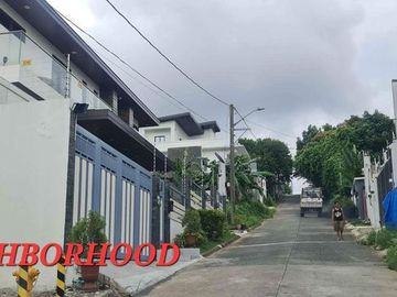5BR House and Lot for Sale in Woodland Hills Subdivision, Silangan San Mateo Rizal