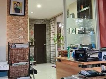 5BR House and Lot for Sale in Woodland Hills Subdivision, Silangan San Mateo Rizal