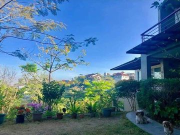 5BR House and Lot for Sale in Woodland Hills Subdivision, Silangan San Mateo Rizal