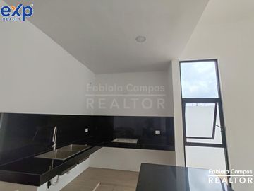 Casa en venta de 1 piso y 3 recámaras en Cholul Mérida - Preventa abril 2025