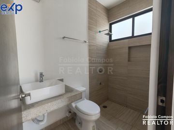 Casa en venta de 1 piso y 3 recámaras en Cholul Mérida - Preventa abril 2025